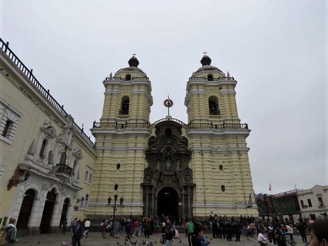 38840316_658217387897133_6803784506797981696_n