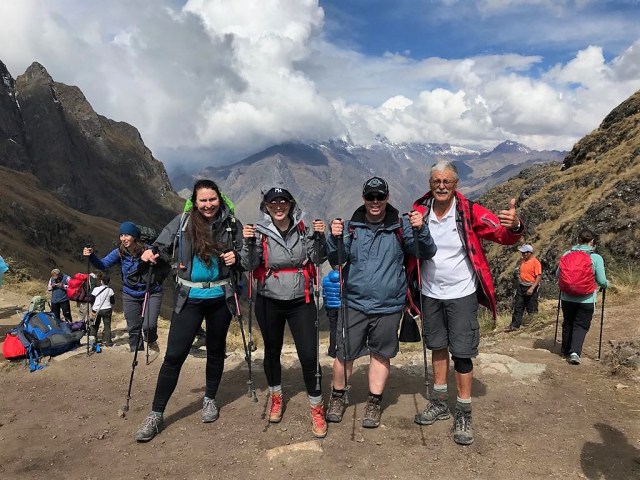 39993395_1887980187947049_3898942663876935680_n