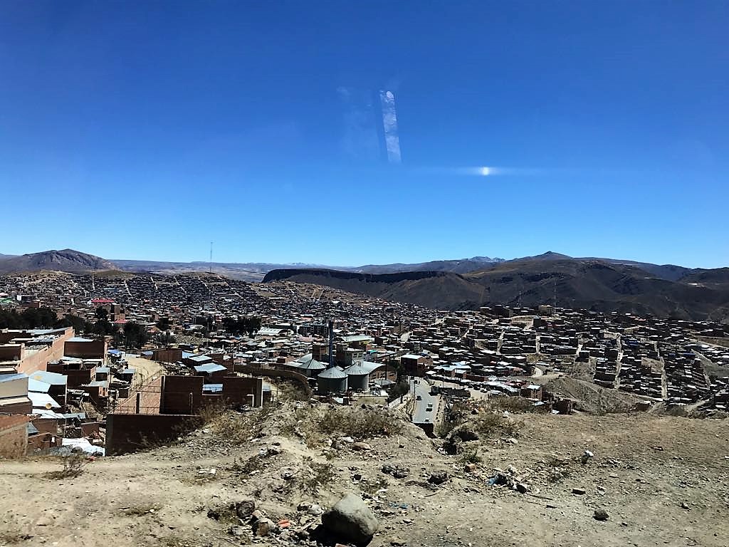 41292286_259597074886624_8678709276790751232_n (1)