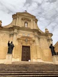 66112417_2569990989901556_6895279847212318720_n